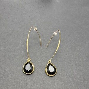 Elegant Gold and Black Teardrop Earrings